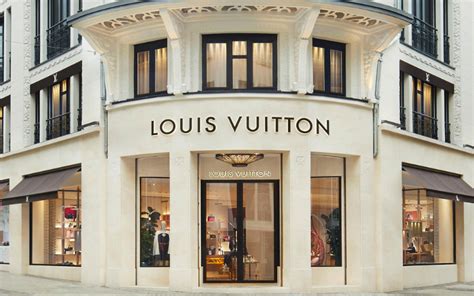 louis vuitton employment.